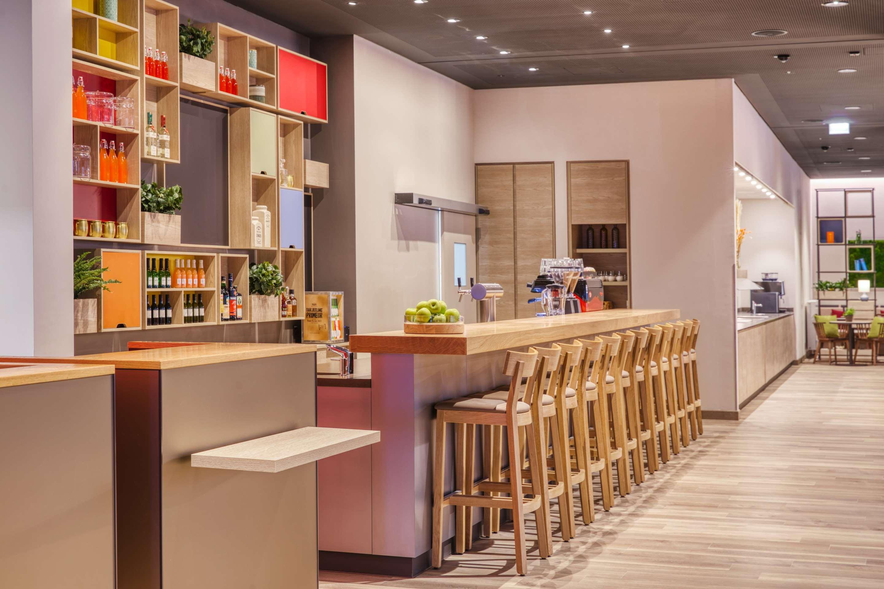 Intercityhotel Hotel 4*